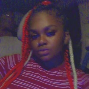 Meet your Posher, Destiny